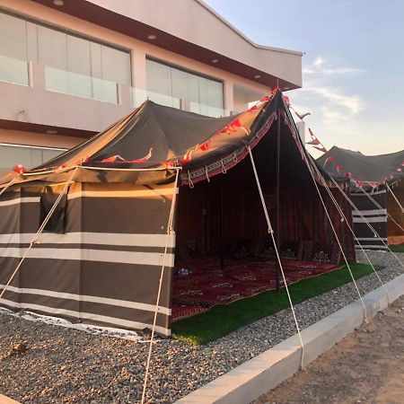 Home X4 Al Wasil Exterior photo