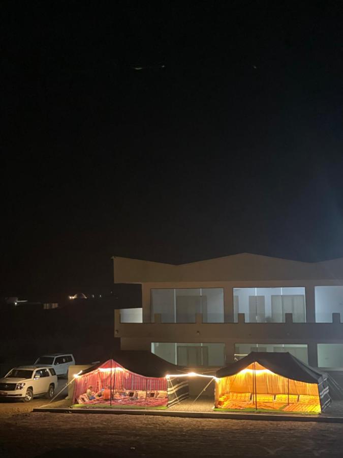 Home X4 Al Wasil Exterior photo