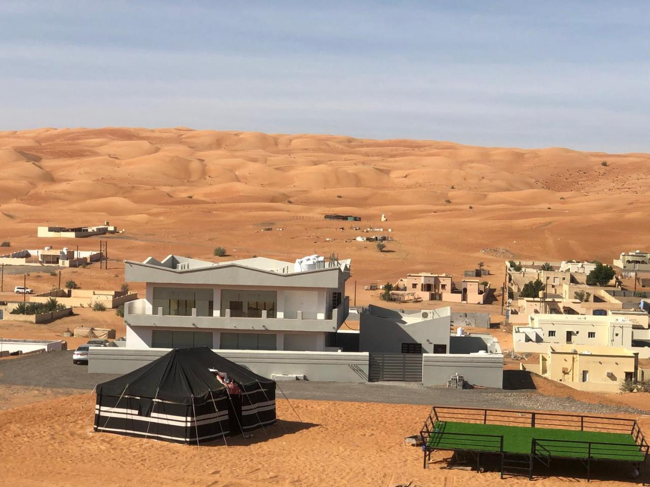Home X4 Al Wasil Exterior photo