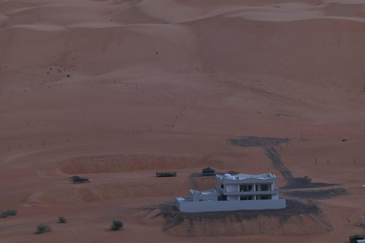 Home X4 Al Wasil Exterior photo